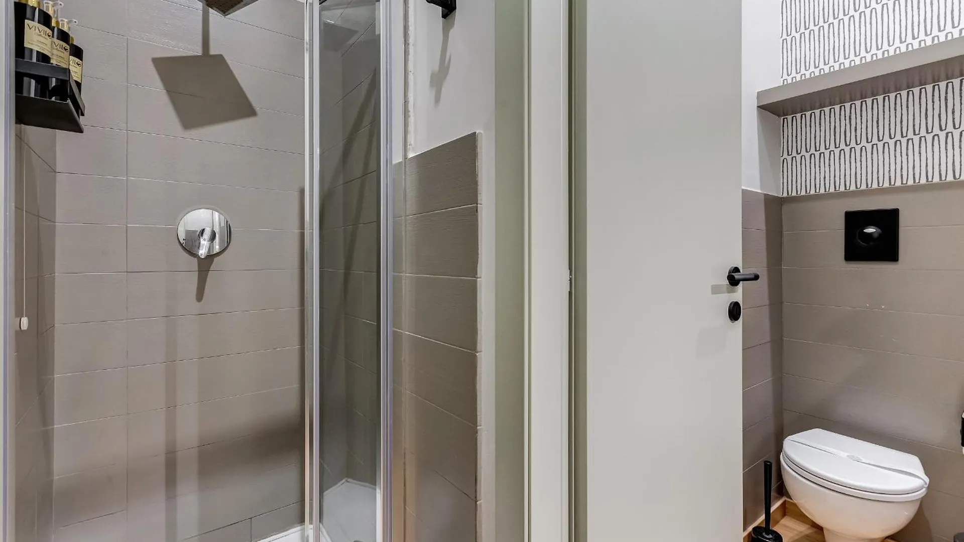 Gasthof Vivilo Collection - Collina 24 Suites - Close To Via Veneto Rom